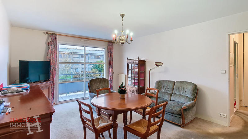 Appartement - 76 m² - 4 pièces