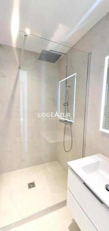 Appartement - 91 m² - 3 pièces