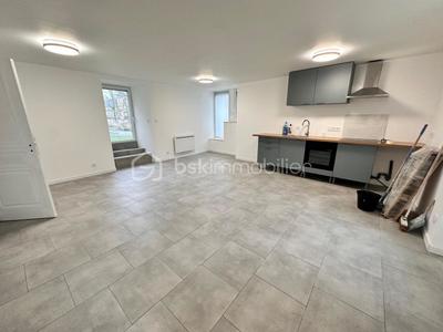 Maison de ville - 68 m² - 3 pièces