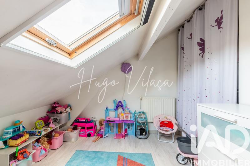 Maison - 89 m² - 5 pièces