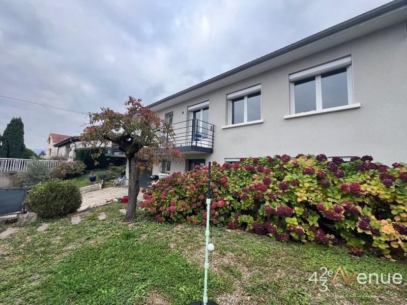 Maison - 152 m² - 6 pièces