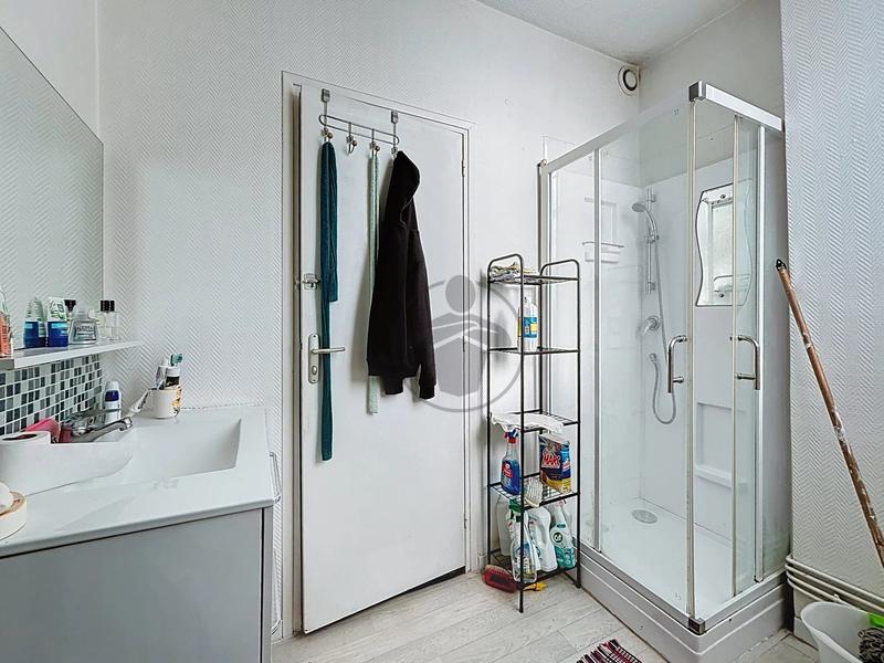 Immeuble - 106 m² - 4 pièces