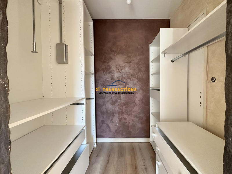 Appartement - 77 m² - 4 pièces