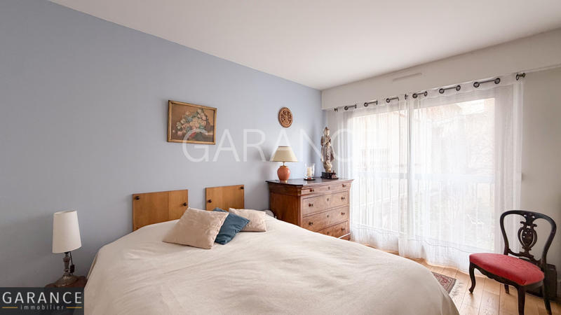 Appartement - 99 m² - 4 pièces