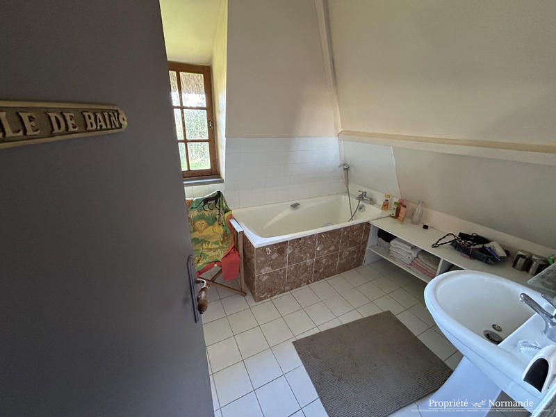 Maison - 206 m² - 9 pièces