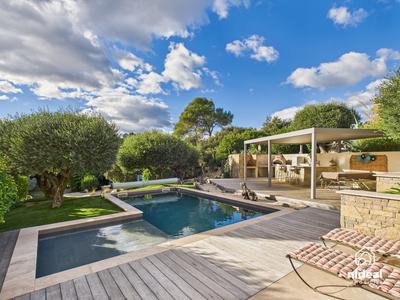 Villa - 130 m² - 5 pièces