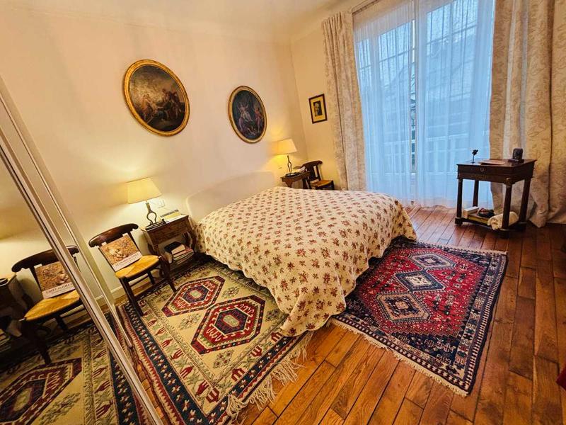 Maison - 166 m² - 7 pièces