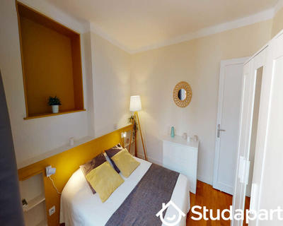 Chambre - 110 m² - 1 pièce