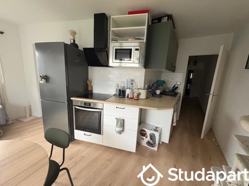 Chambre - 10 m² - 1 pièce