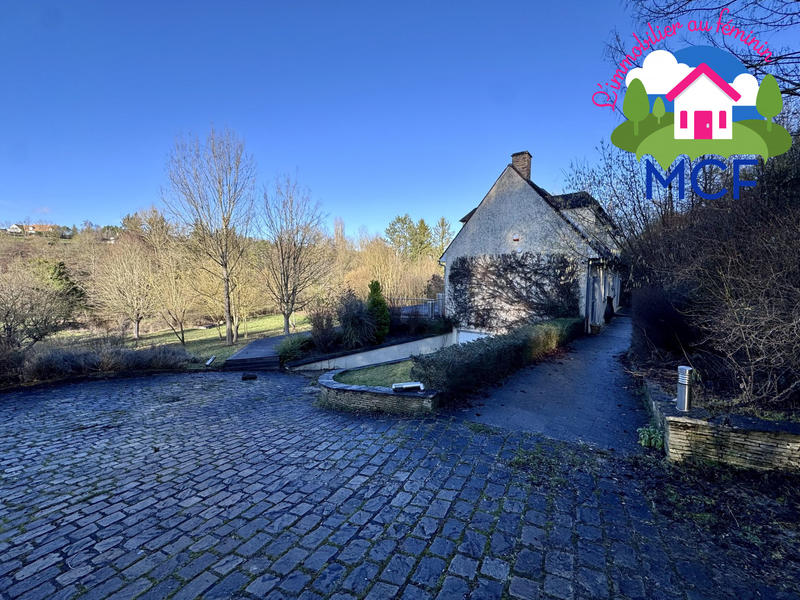 Maison - 168 m² - 6 pièces