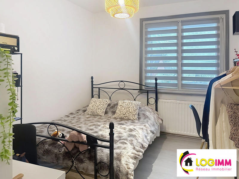 Maison - 93 m² - 4 pièces