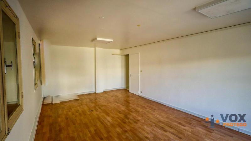 Local commercial - 33 m² - 1 pièce