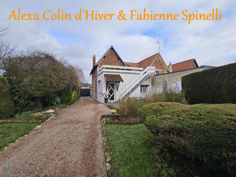 Maison - 90 m² - 5 pièces