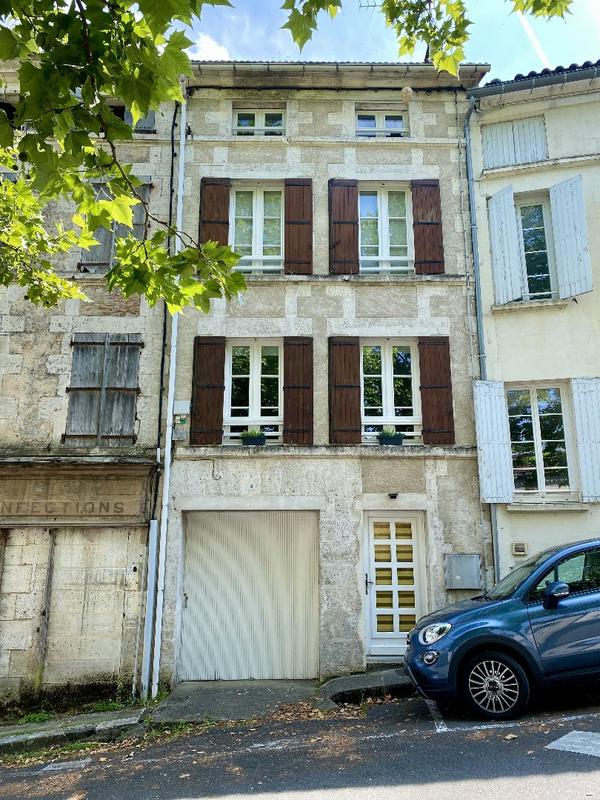 Maison de ville - 115 m² - 4 pièces
