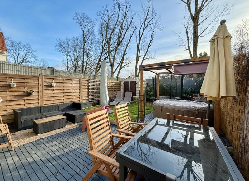 Maison - 80 m² - 5 pièces