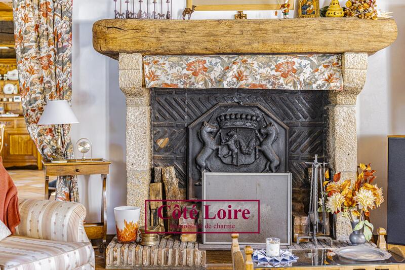 Maison ancienne - 205 m² - 8 pièces