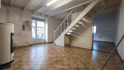 Maison - 152 m² - 6 pièces