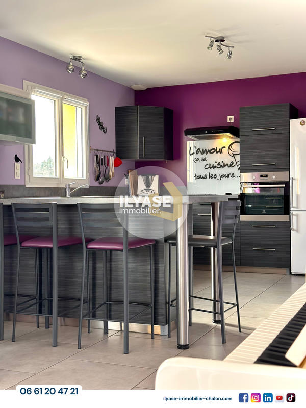 Maison - 120 m² - 5 pièces