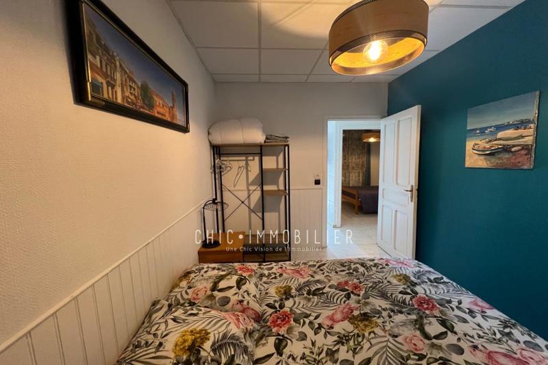 Maison - 140 m² - 9 pièces