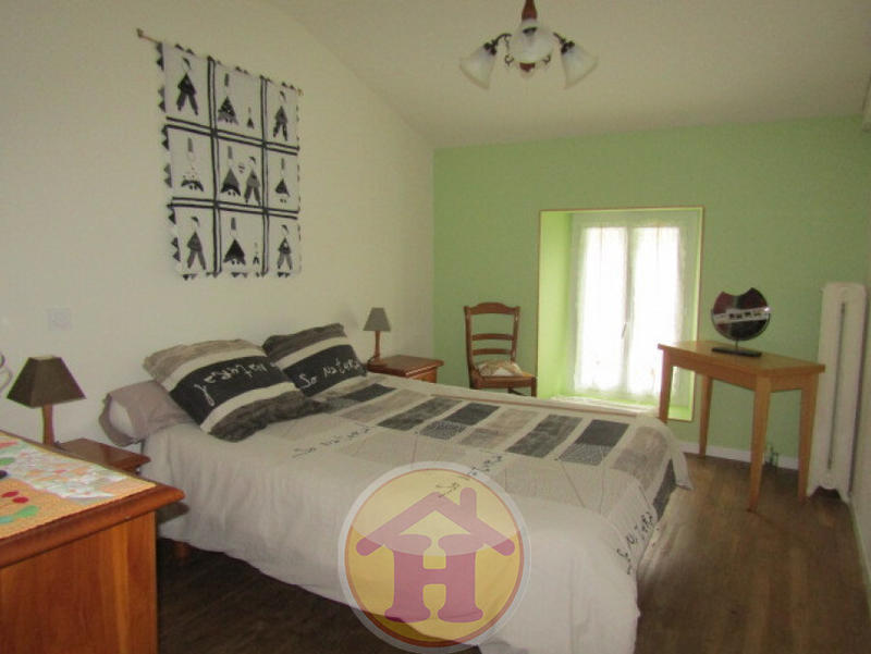 Maison - 105 m² - 4 pièces