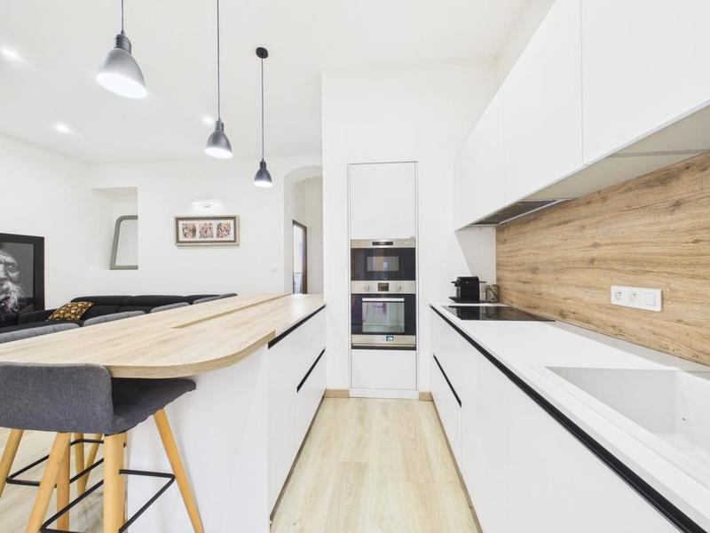 Appartement - 81 m² - 4 pièces