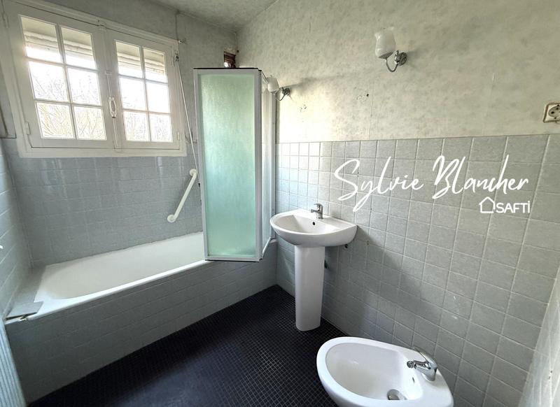 Maison - 122 m² - 6 pièces