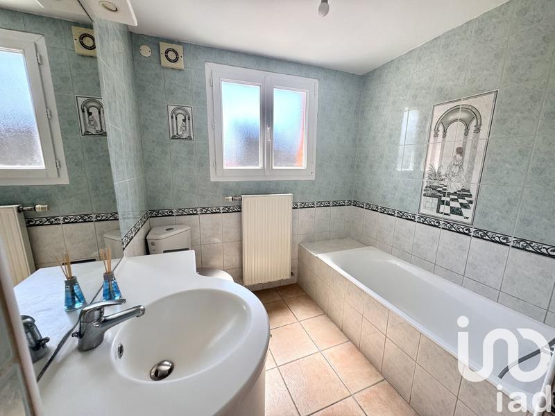 Maison de village - 88 m² - 5 pièces