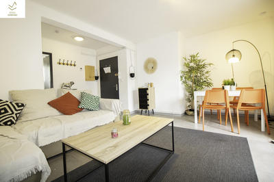 Appartement - 79 m² - 1 pièce