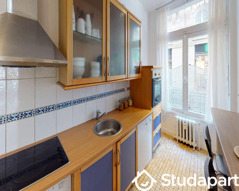 Chambre - 90 m² - 1 pièce