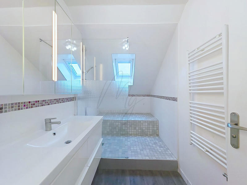 Appartement - 119 m² - 4 pièces