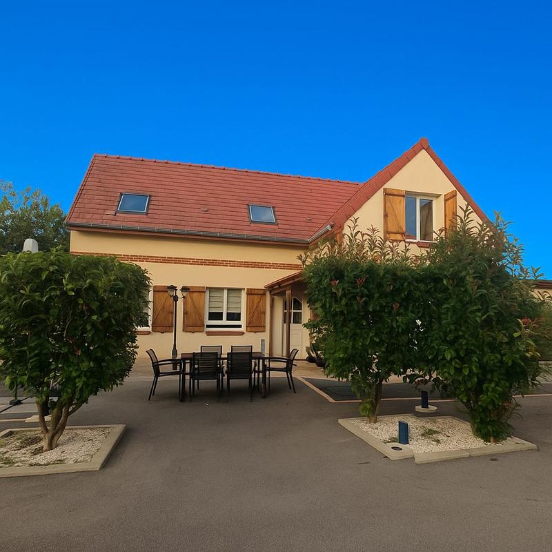 Maison - 100 m² - 5 pièces