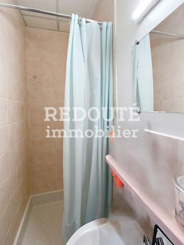 Studio - 50 m² - 1 pièce