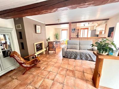 Maison ancienne - 102 m² - 4 pièces