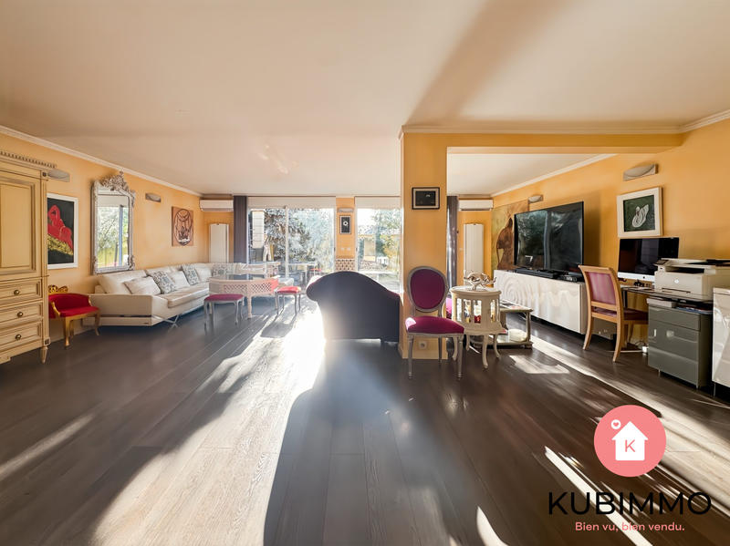 Maison - 120 m² - 5 pièces