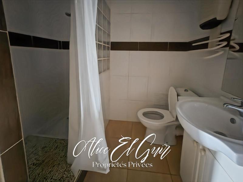 Immeuble - 170 m² - 7 pièces