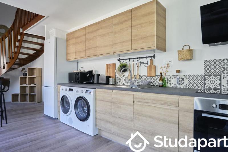 Chambre - 12 m² - 1 pièce