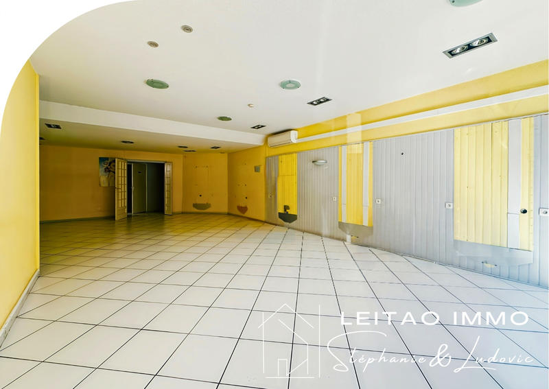 Maison - 195 m² - 4 pièces