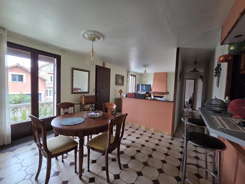 Maison - 76 m² - 5 pièces