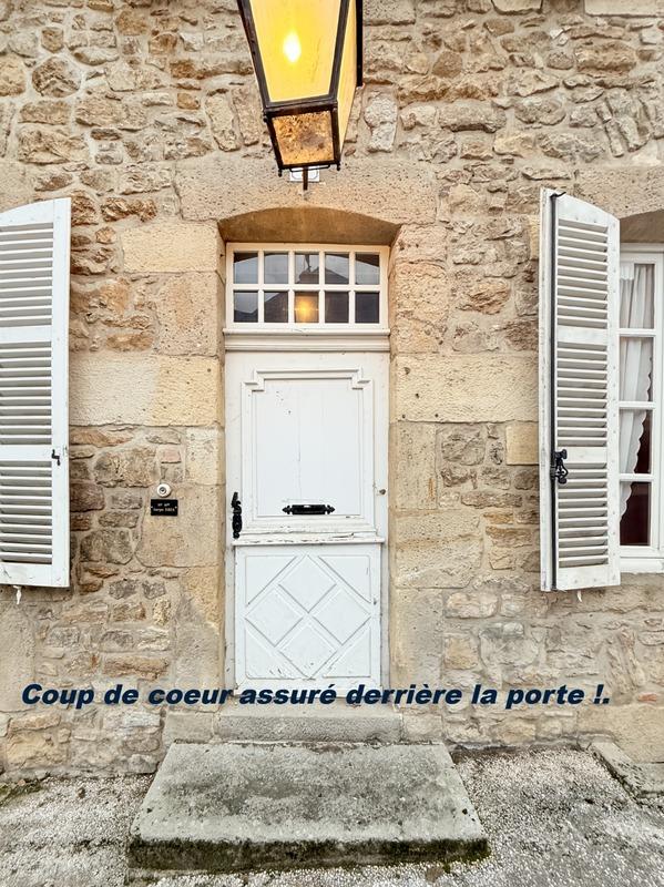 Propriété - 252 m² - 10 pièces