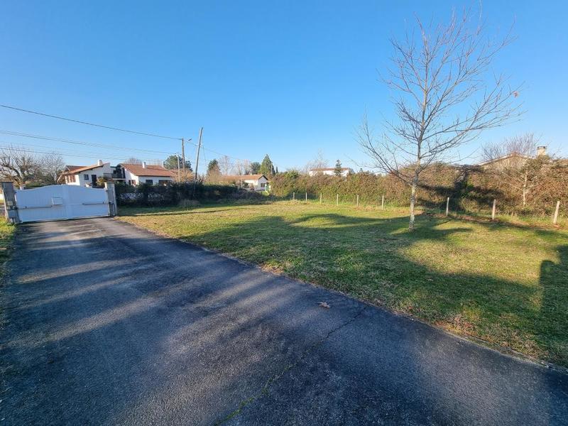 Terrain constructible - 300 m²