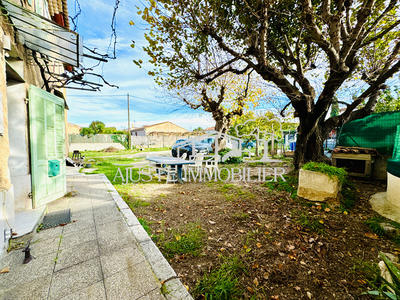 Maison - 92 m² - 6 pièces