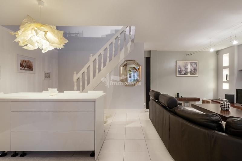 Maison ancienne - 260 m² - 5 pièces