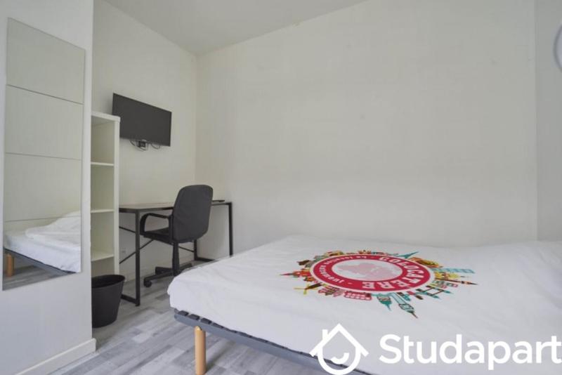 Chambre - 14 m² - 1 pièce