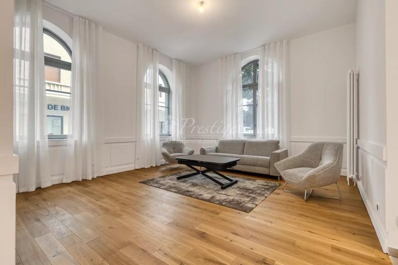 Appartement - 120 m² - 4 pièces