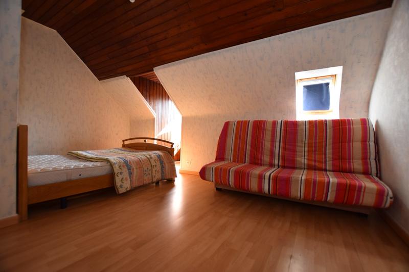 Maison - 300 m² - 15 pièces