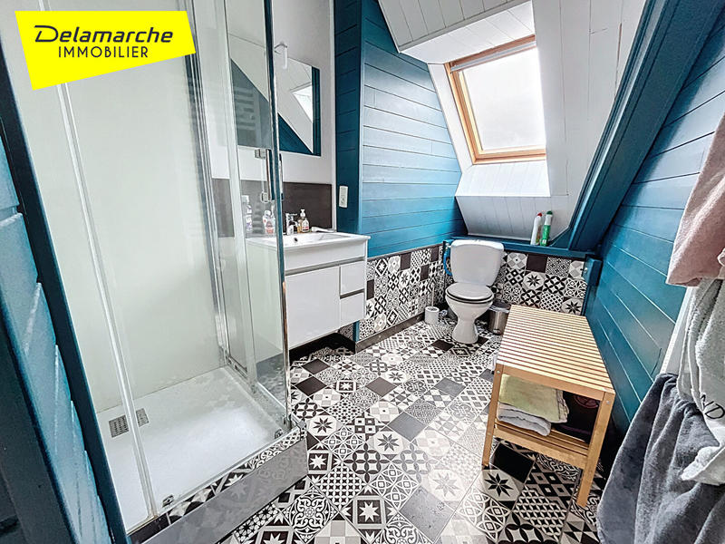 Maison - 202 m² - 10 pièces