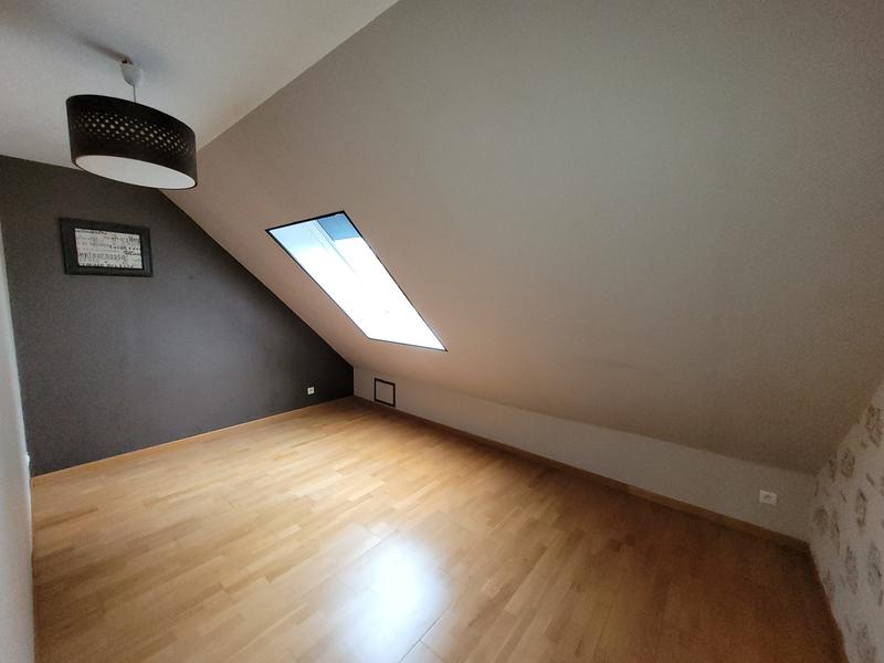 Maison - 145 m² - 7 pièces