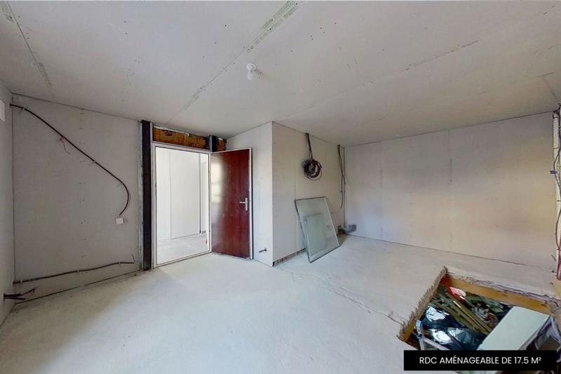 Bureau - 120 m² - 4 pièces