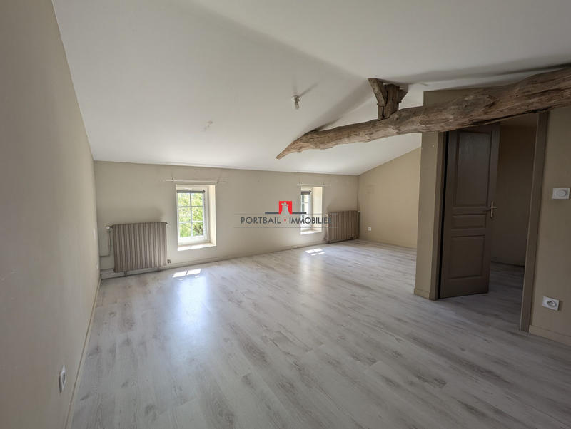 Maison ancienne - 172 m² - 8 pièces