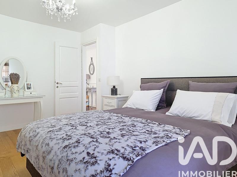 Maison - 170 m² - 7 pièces